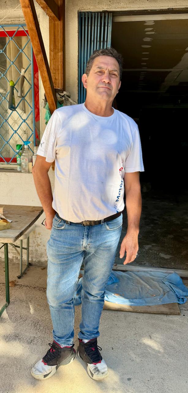 Le fondateur de 2R Toiture, couvreur à Marseille depuis 20 ans